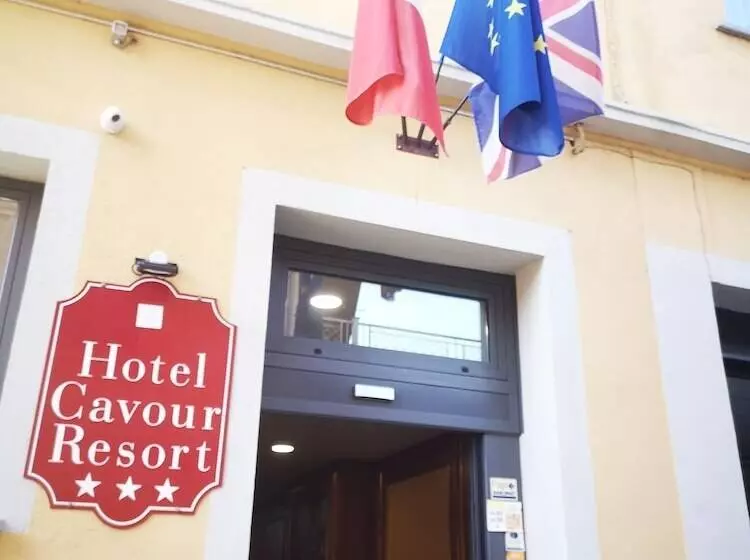 ホテル Cavour Resort