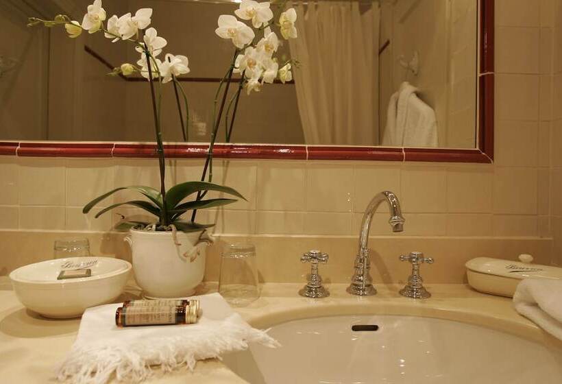 ホテル Château Hôtel De Bourron