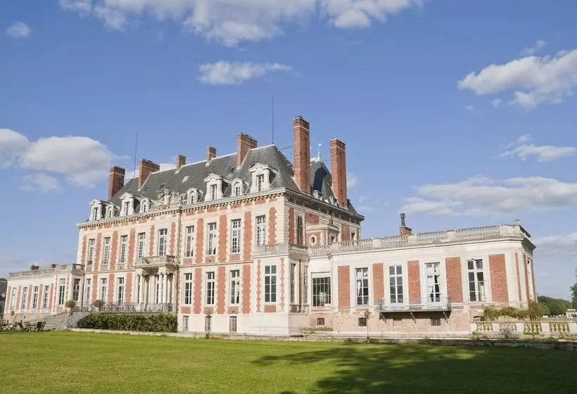 ホテル Château Du Maréchal De Saxe
