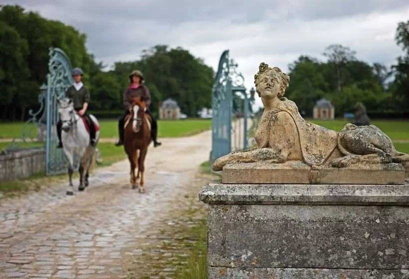 ホテル Château Du Maréchal De Saxe
