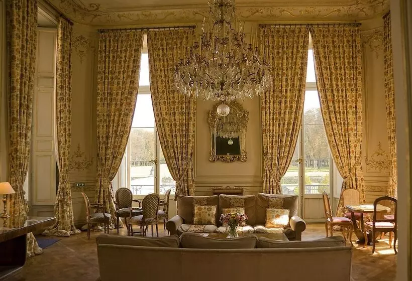ホテル Château Du Maréchal De Saxe