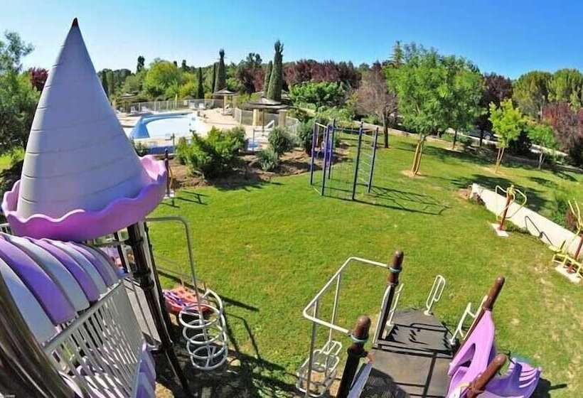 Отель Domaine De La Bégude