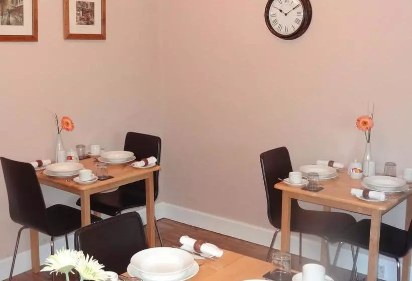 هتل Grange View Bed And Breakfast