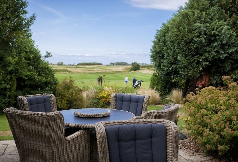 Отель Heacham Manor