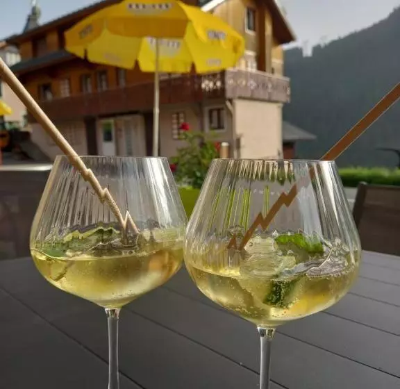 ホテル Hôtel L Edelweiss