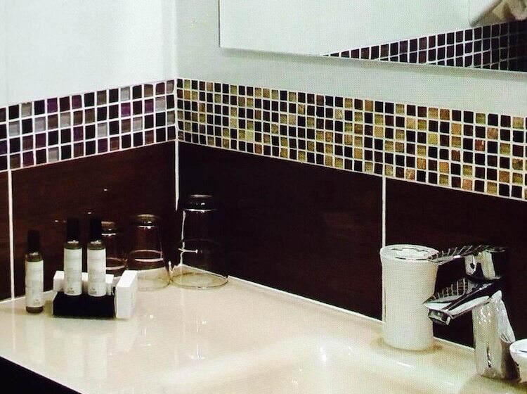 Hotel Hôtel Paris Gambetta