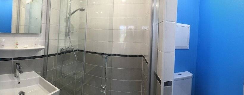 בית מלון כפרי Hôtel Robinson