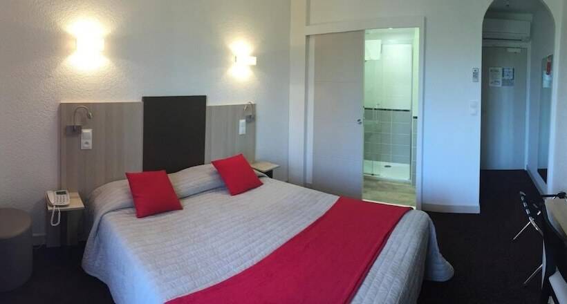 בית מלון כפרי Hôtel Robinson