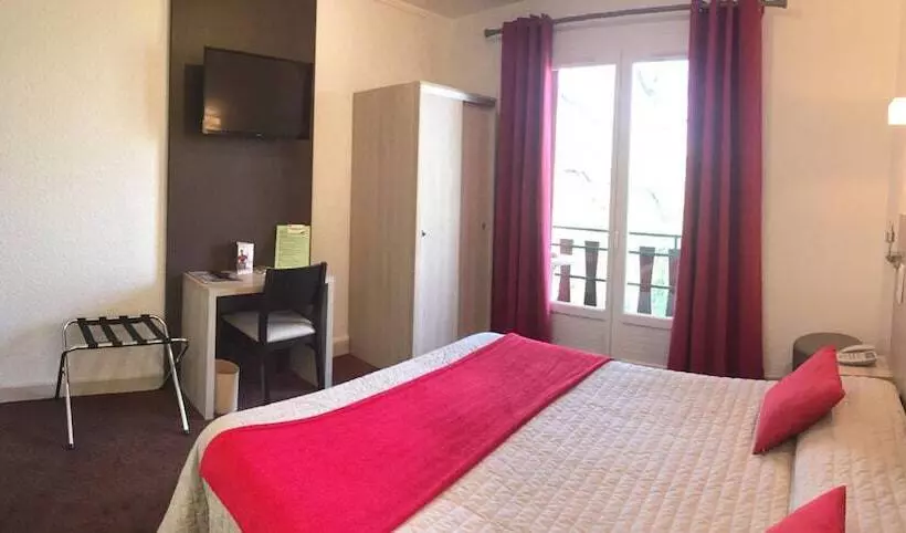 ホテル Hôtel Robinson