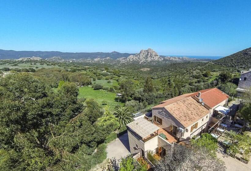 هتل Relais De Saleccia