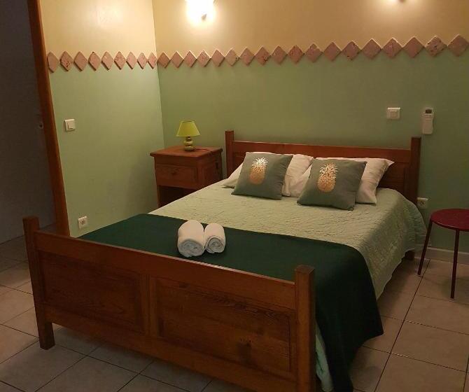 هتل Relais De Saleccia