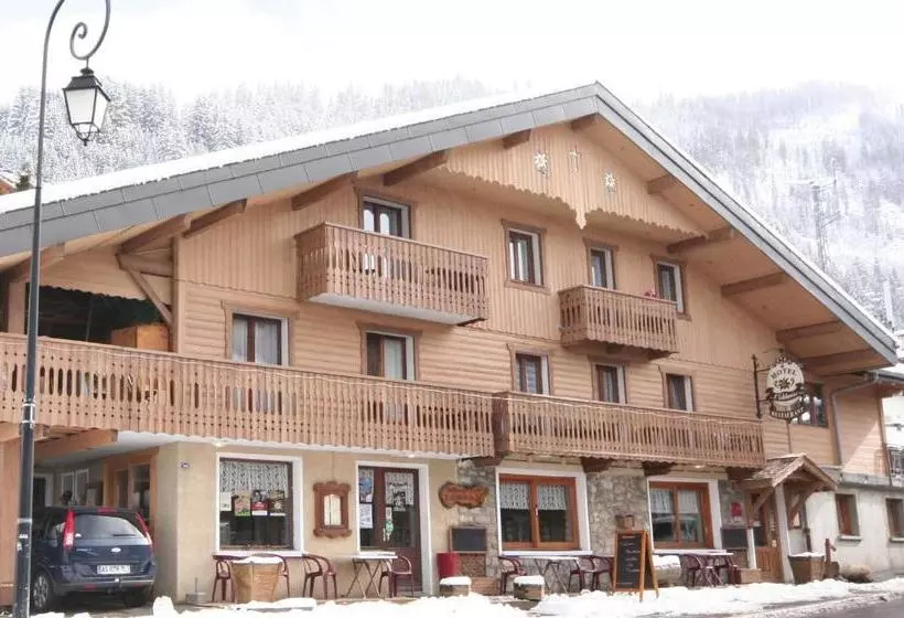 ホテル Hôtel L Edelweiss