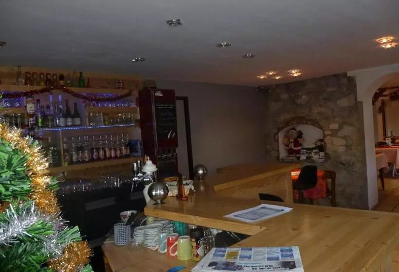 ホテル Hôtel L Edelweiss