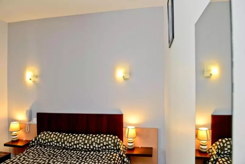 ホテル Logis Hôtel L Amandier