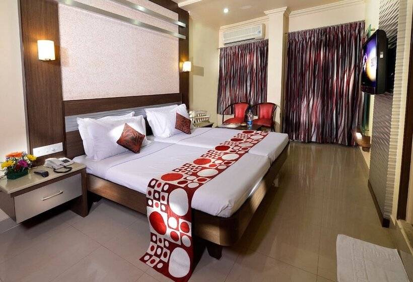 בית מלון כפרי Navaratna