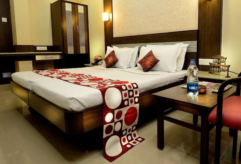 בית מלון כפרי Navaratna