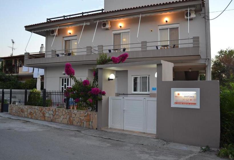 בית מלון כפרי Pefki Studios