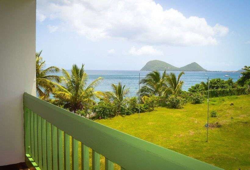 هتل Portsmouth Beach