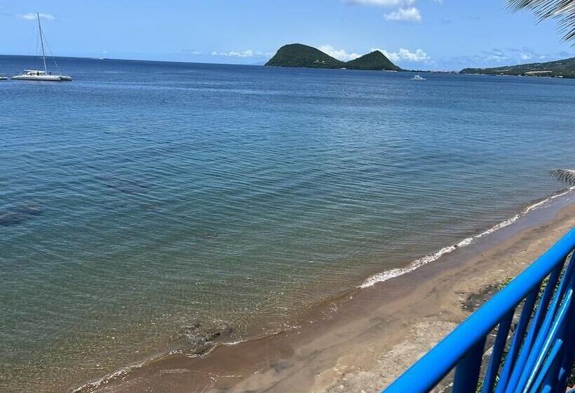 هتل Portsmouth Beach