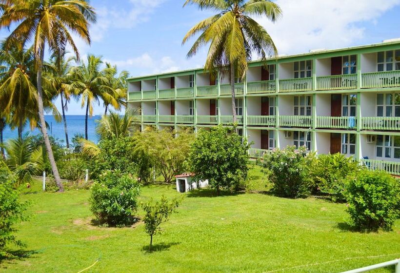 هتل Portsmouth Beach