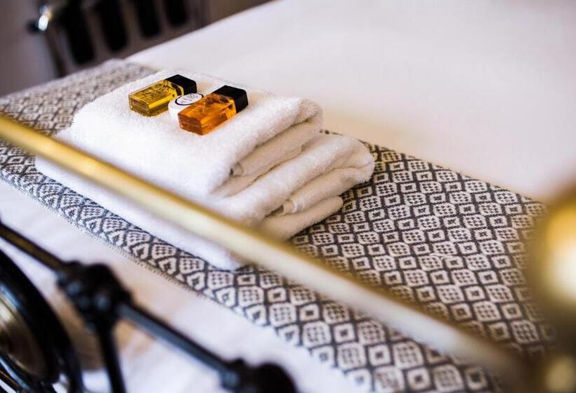 فندق Washington House