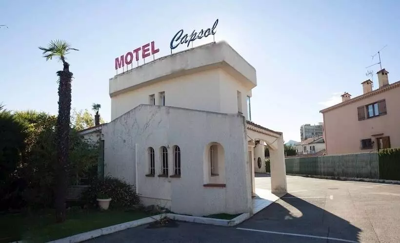 Motel Cap Sol