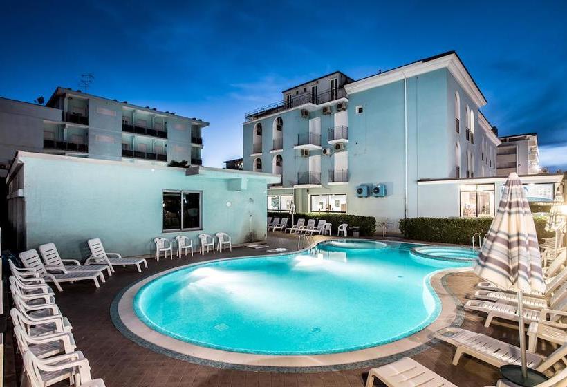 فندق Adriatico Family Village