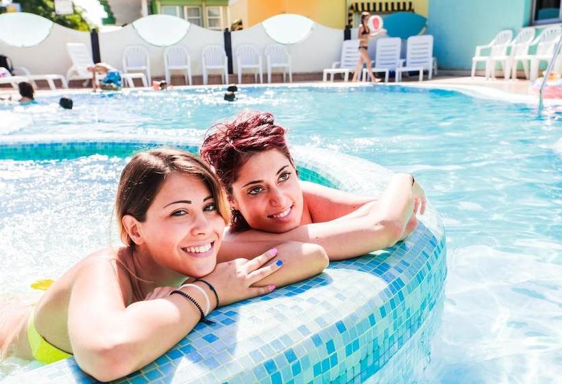 فندق Adriatico Family Village