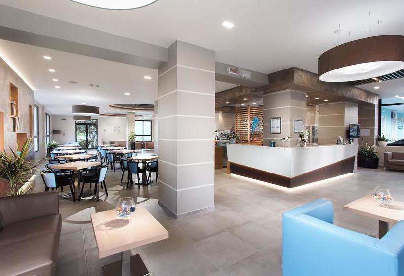 فندق Adriatico Family Village