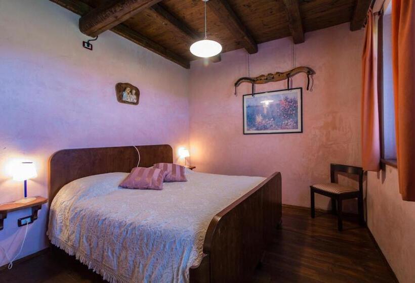 בית מלון כפרי Agriturismo Borg Da Ocjs