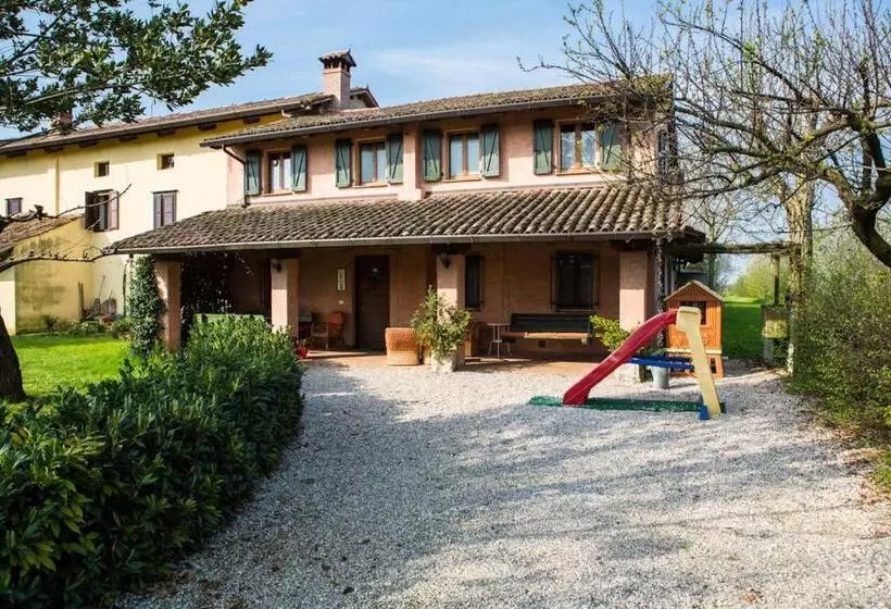 ホテル Agriturismo Borg Da Ocjs