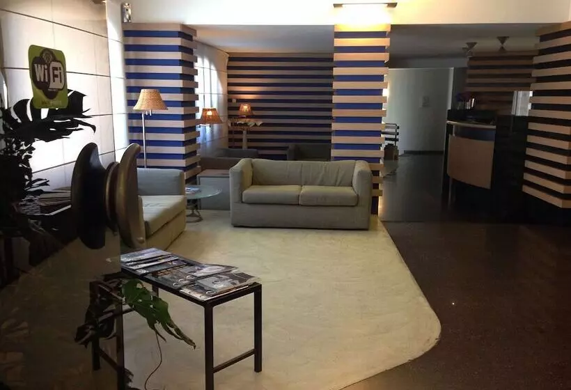 ホテル Albergo Della Corona