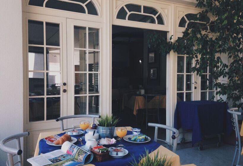 בית מלון כפרי Albergo Della Corona