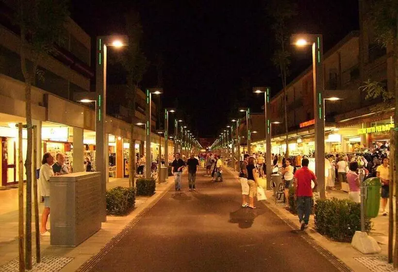 هتل Alla Pergola
