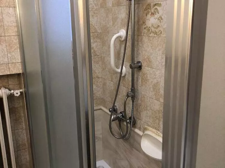 هتل B&b Accorsi