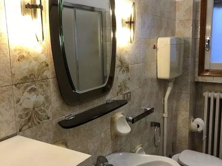 هتل B&b Accorsi