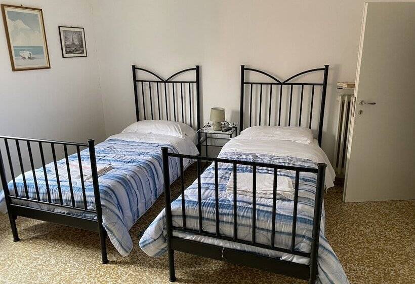 Отель B&b Accorsi