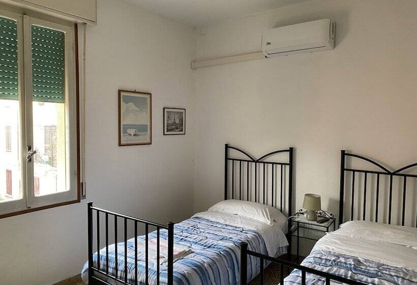 Отель B&b Accorsi