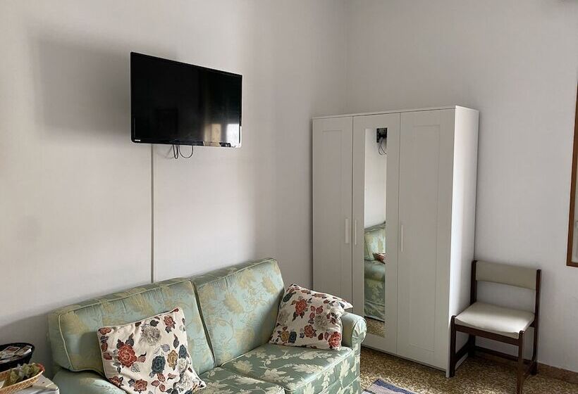 Отель B&b Accorsi