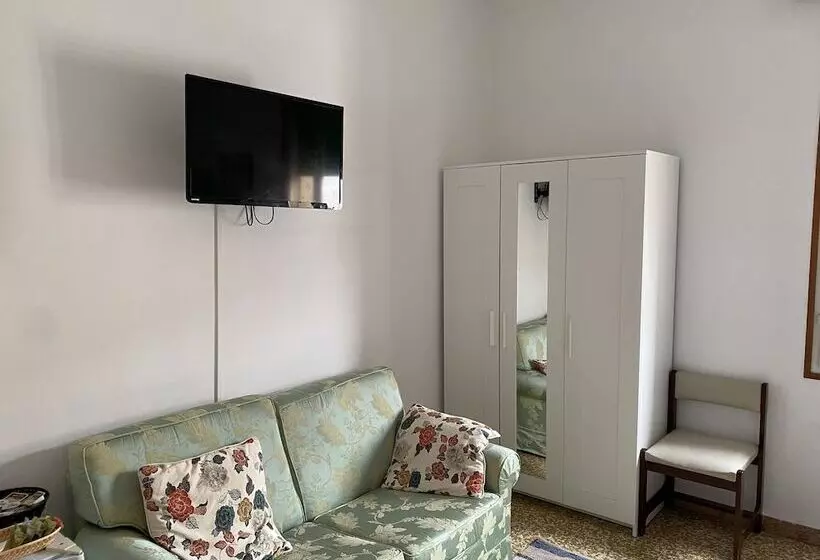 هتل B&b Accorsi