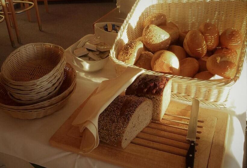 Hotel Cafe Pension Fernblick, Incl Meinecardplus