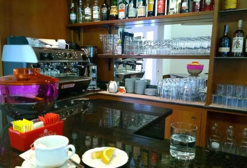 هتل Gambrinus