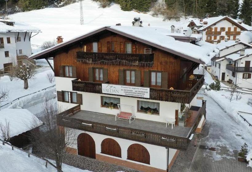 בית מלון כפרי Garnì Valdan