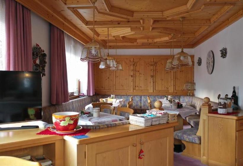 בית מלון כפרי Garnì Valdan