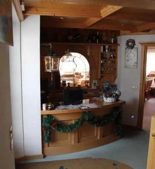 Hotelli Garnì Valdan