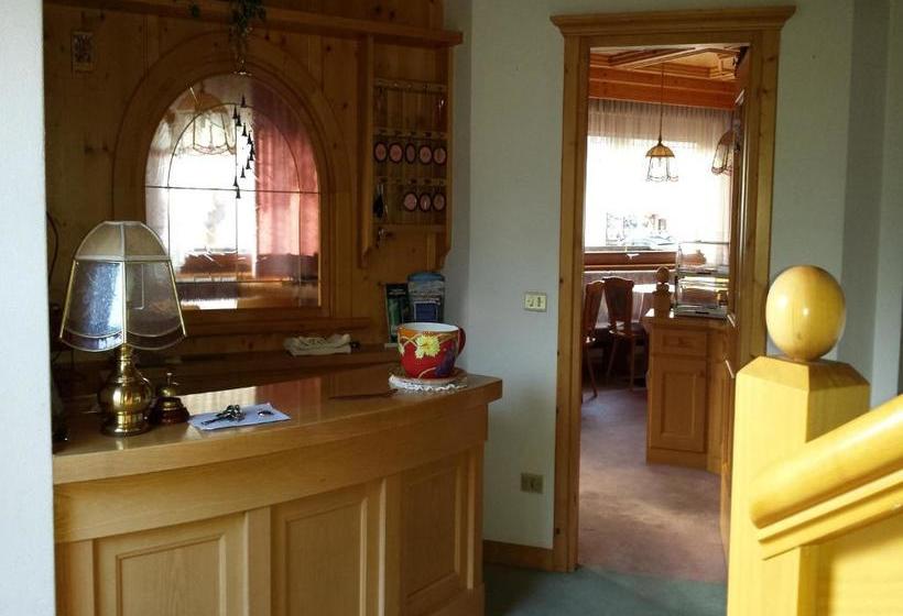 בית מלון כפרי Garnì Valdan