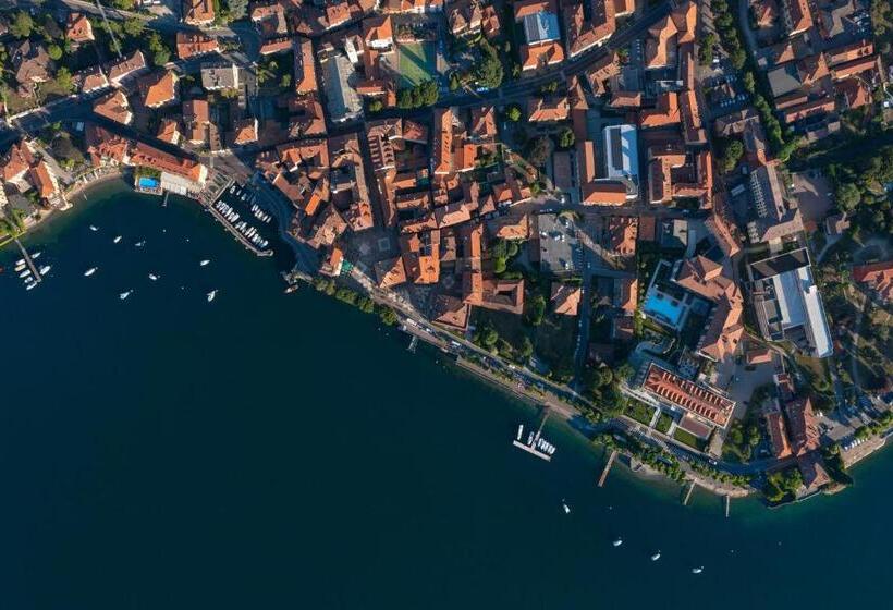 فندق Garni Corona