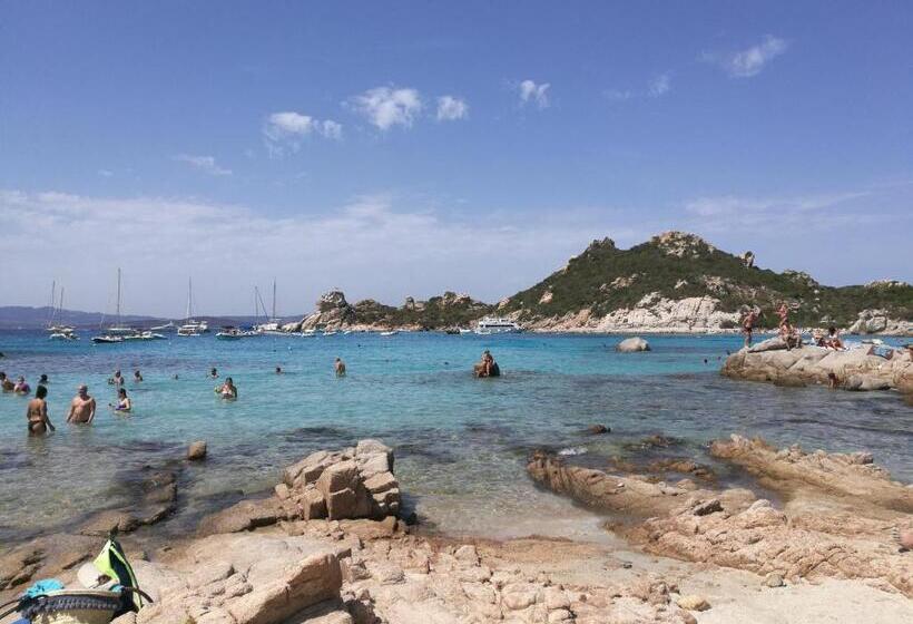 בית מלון כפרי La Costa View