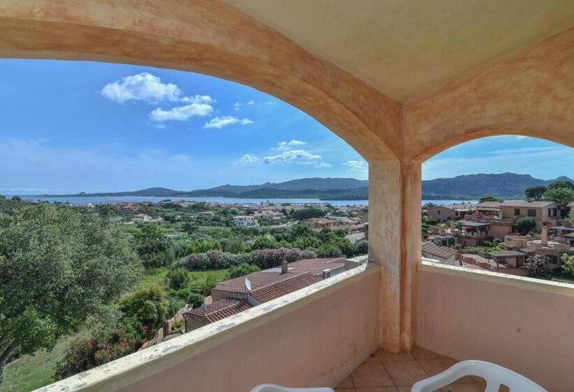 בית מלון כפרי La Costa View