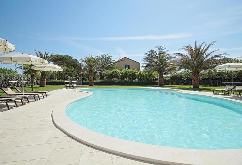 Отель La Cuccumella Apartments